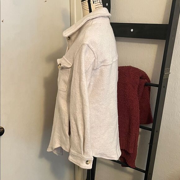 Wilfred Free The Ganna Shirt Jacket Cream Button Closure Pockets Shacket Modern - Picture 11 of 16